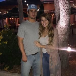 Meet your Posher, Candice